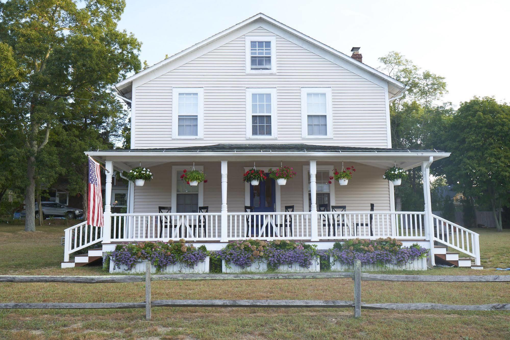 Seven - A Boutique B&B On Shelter Island Exterior photo